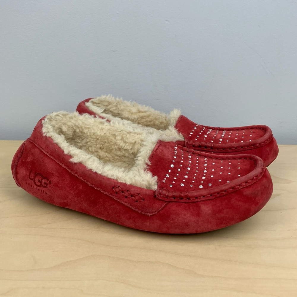 UGG Women’s Size 7.0 Ansley Crystal Diamond Pink Suede Slipper Moccasins Lined